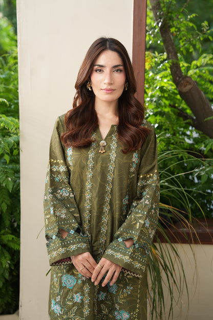Sage Hour Embroidered Dull Raw Silk Co-ord Set – view 2