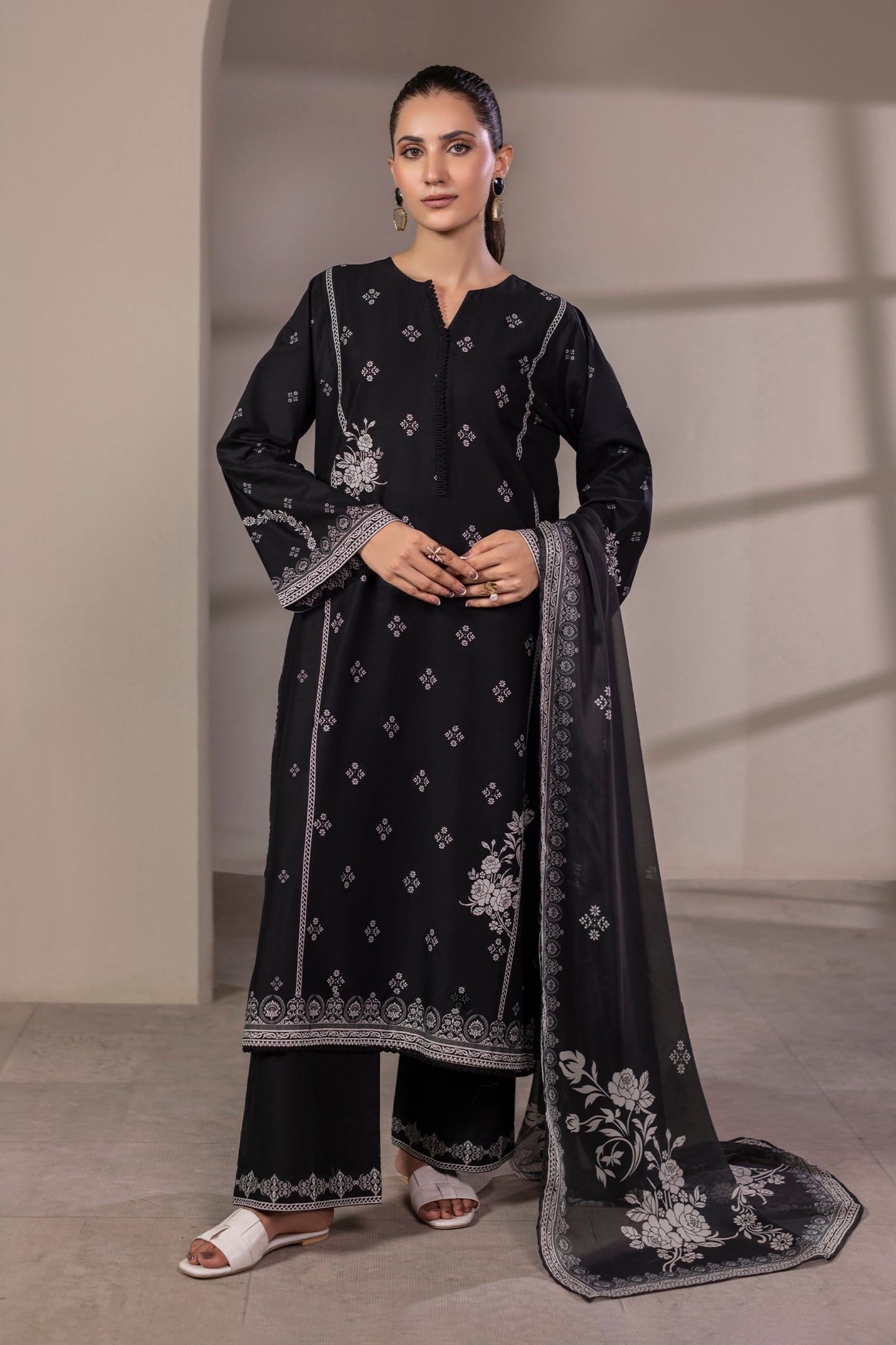 Black Embroidered Cotton Suit 01