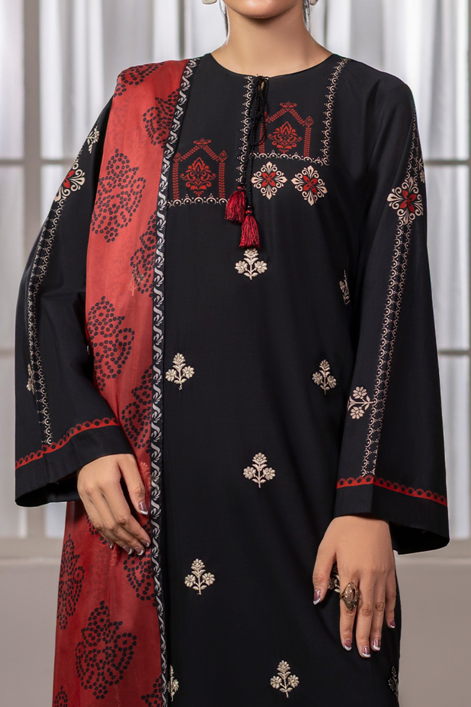 Black Embroidered Cotton Suit 02 – view 4
