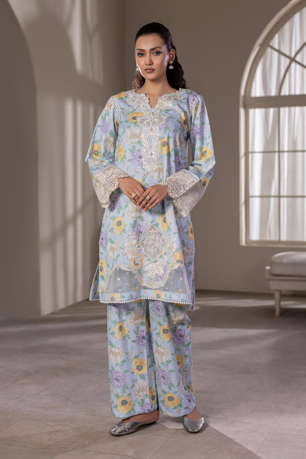 Cream White Embroidered Cotton Suit