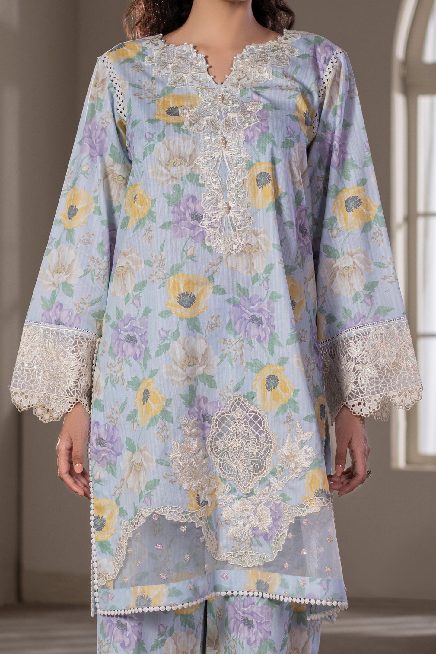 Cream White Embroidered Cotton Suit – view 4