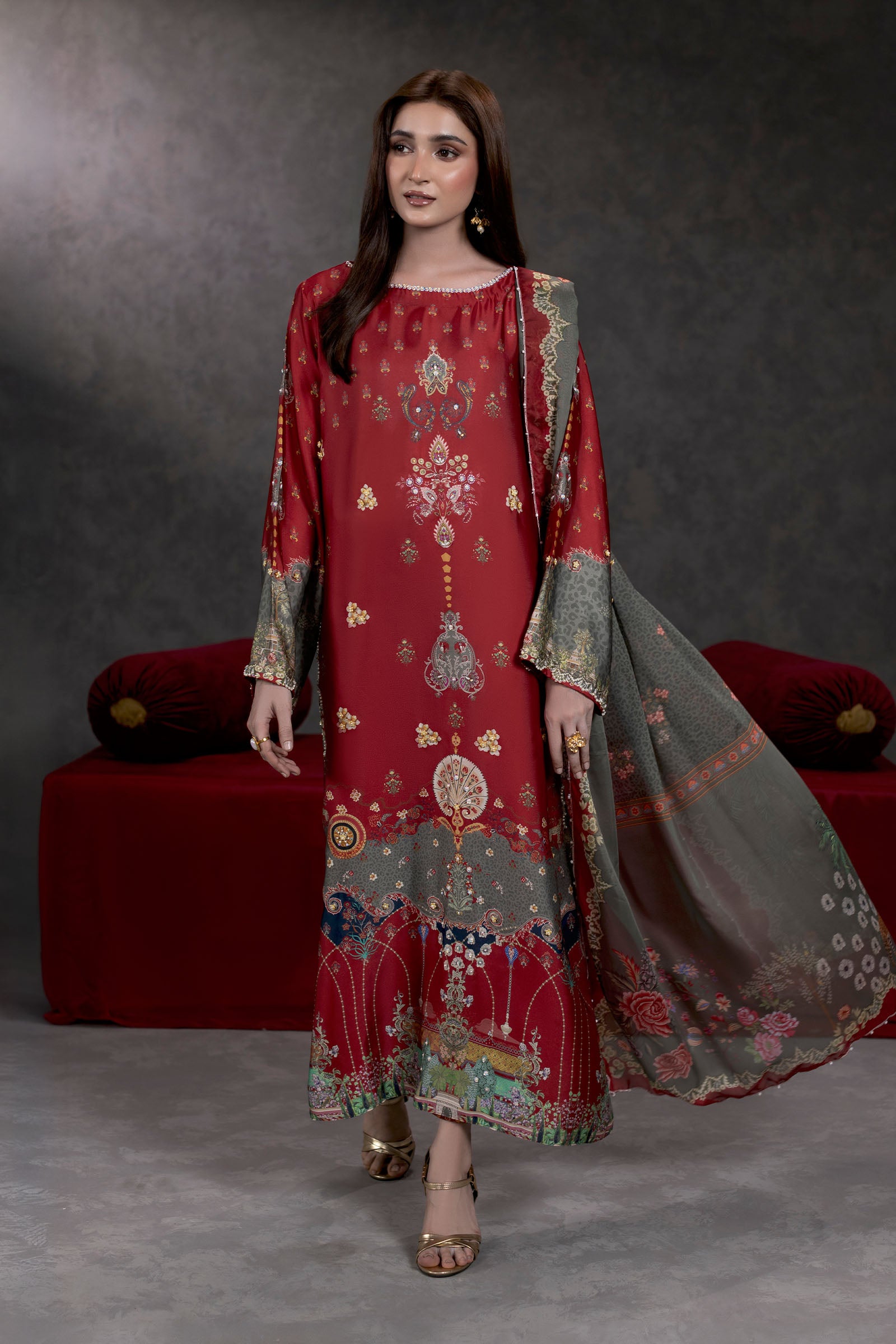 Rang-e-Haya Shamoze Silk Suit