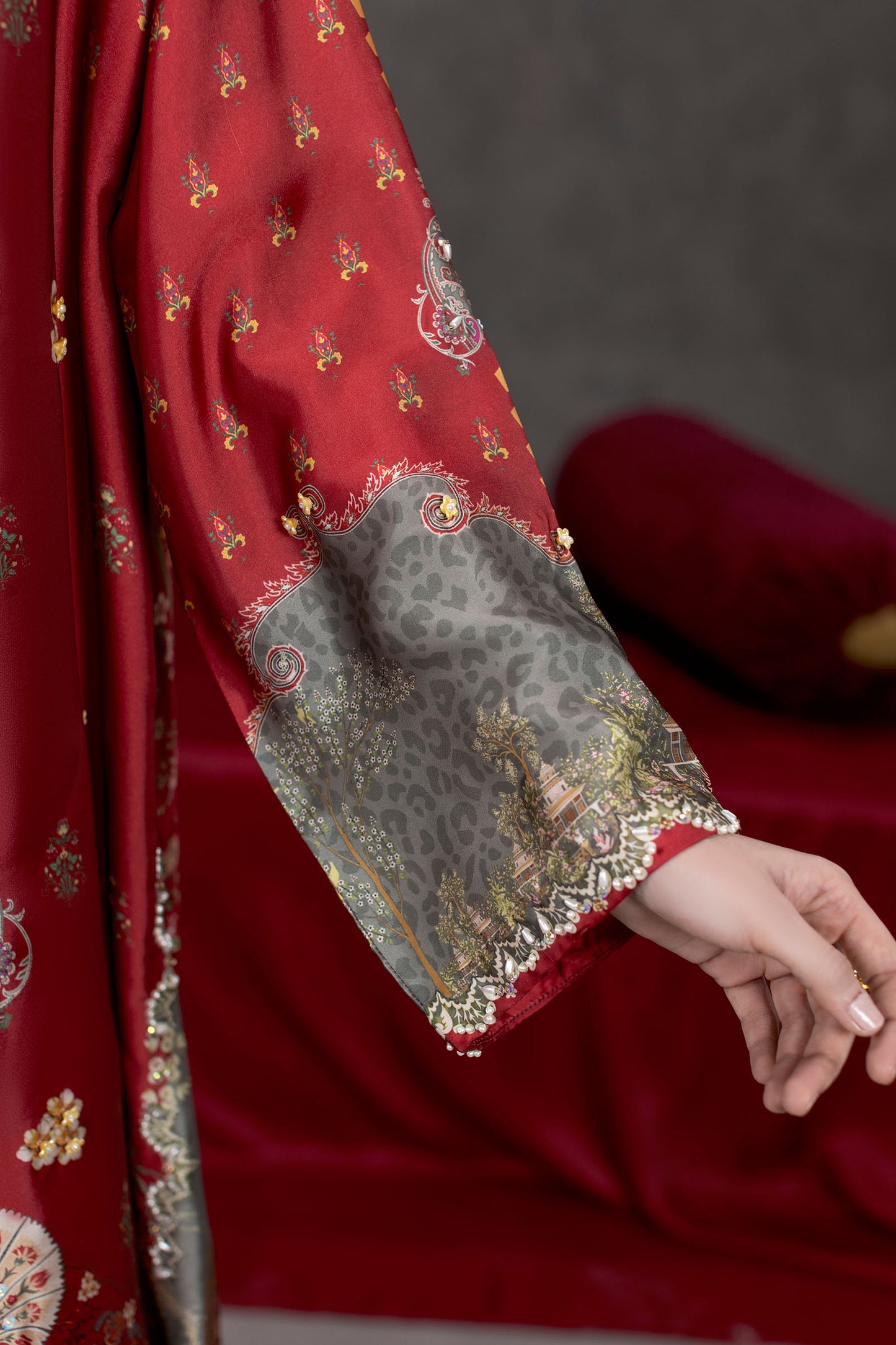 Rang-e-Haya Shamoze Silk Suit – view 4