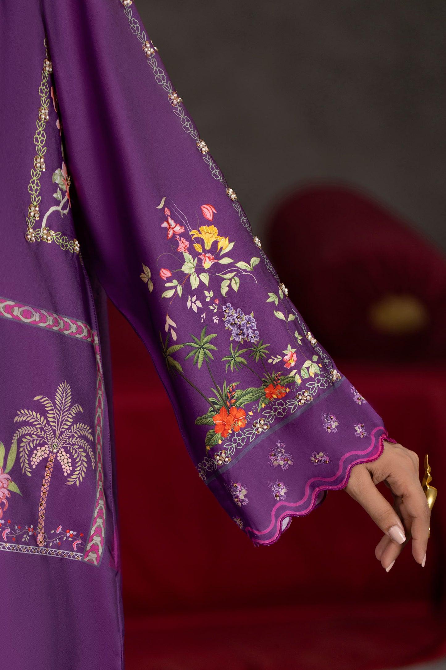 Violet Dynasty Shamoze Silk Suit – view 4