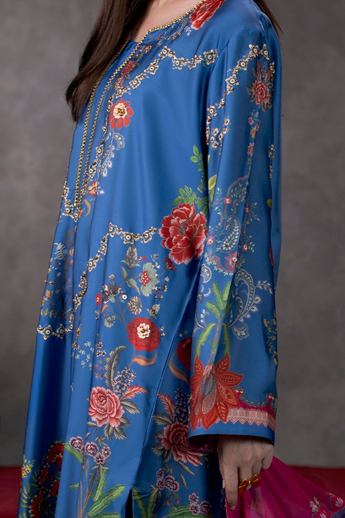 Midnight Florentine Shamoze Silk Suit – view 3