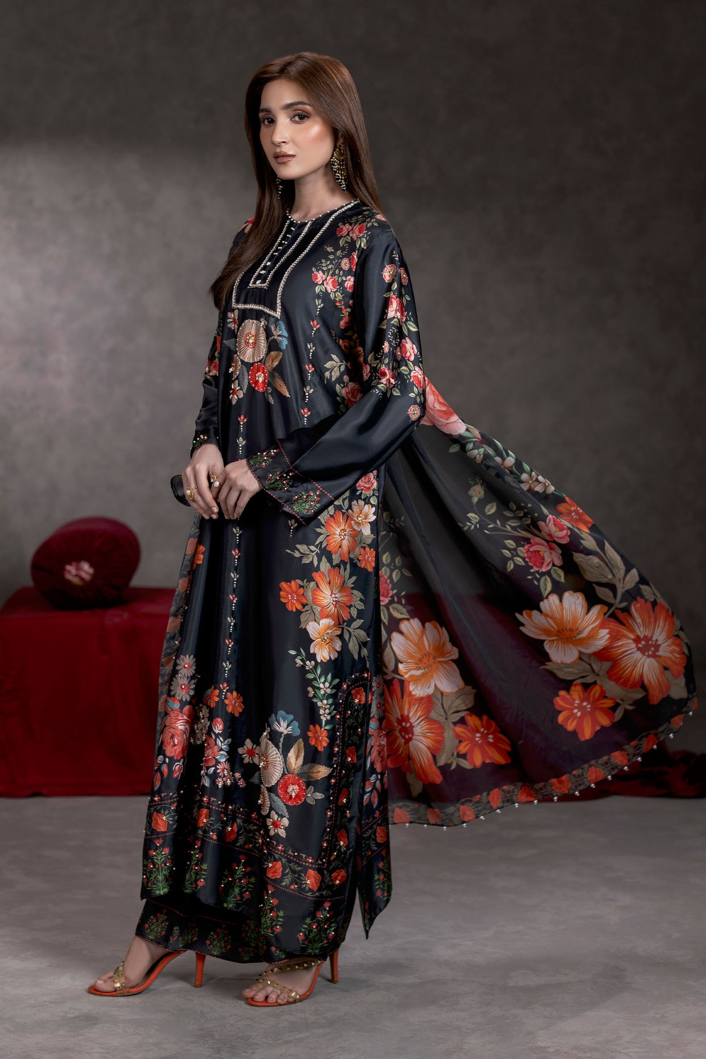 Midnight Flora Shamoze Silk Suit – view 1