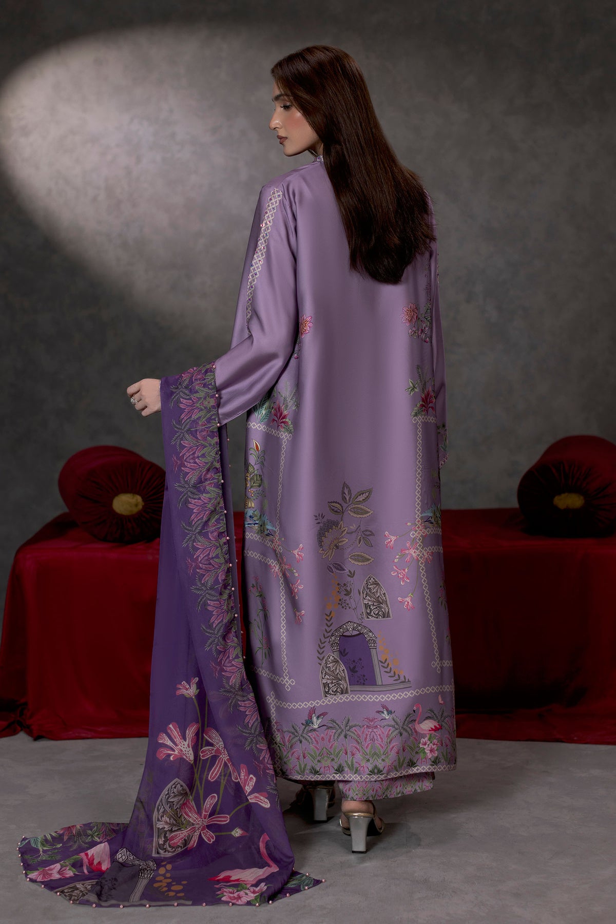 La Rosée Shamoze Silk Suit – view 2