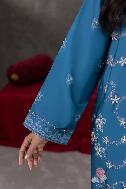 Serene Glow Shamoze Silk Suit – view 5
